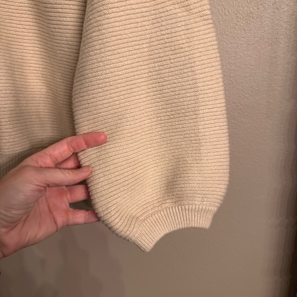 PETAL & PUP Lakelynn Textured Knit Sweater - Picture 4 of 6